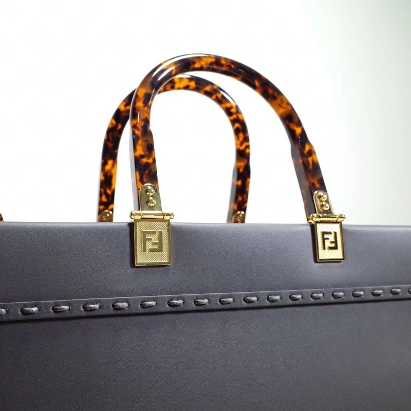 Contemporary Fendi Shopping Bags 59280