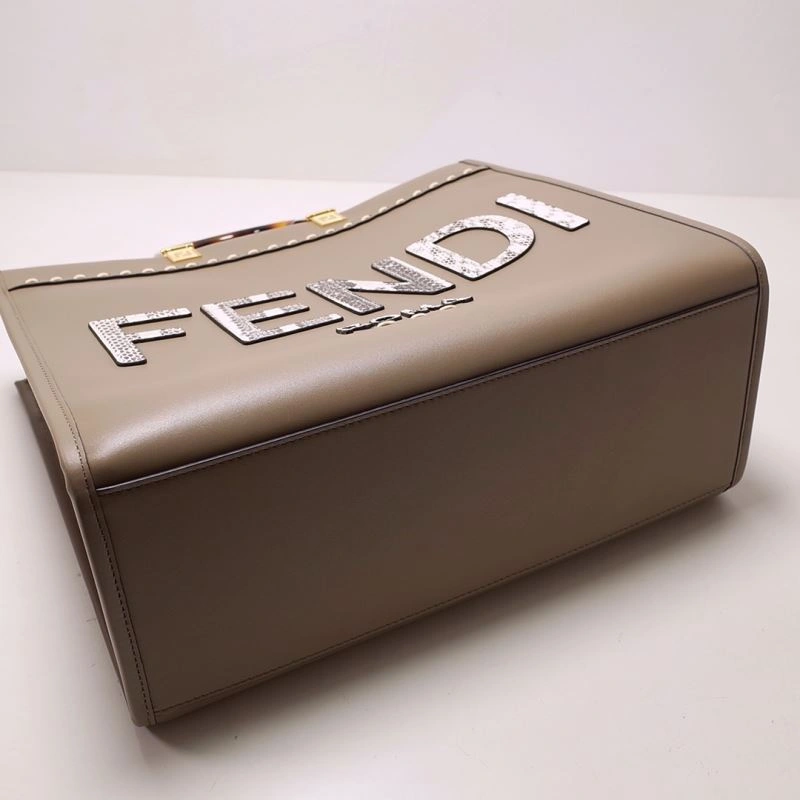 Fendi Shopping Bags Classic 59284