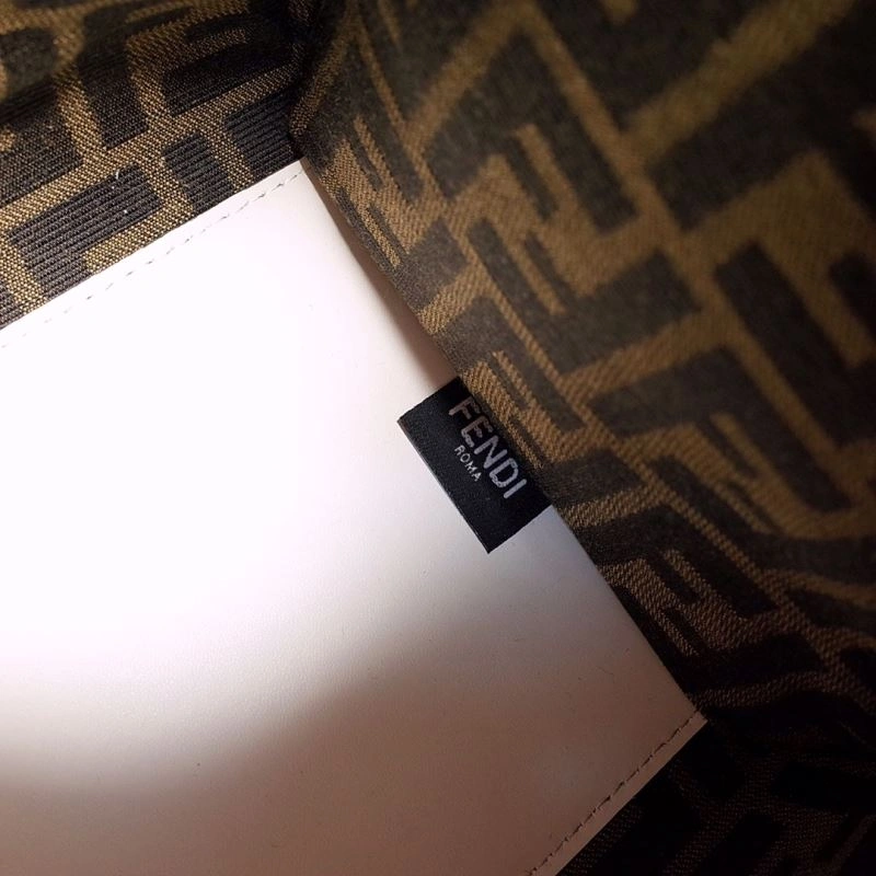 SoftTouch Fendi Shopping Bags 59278