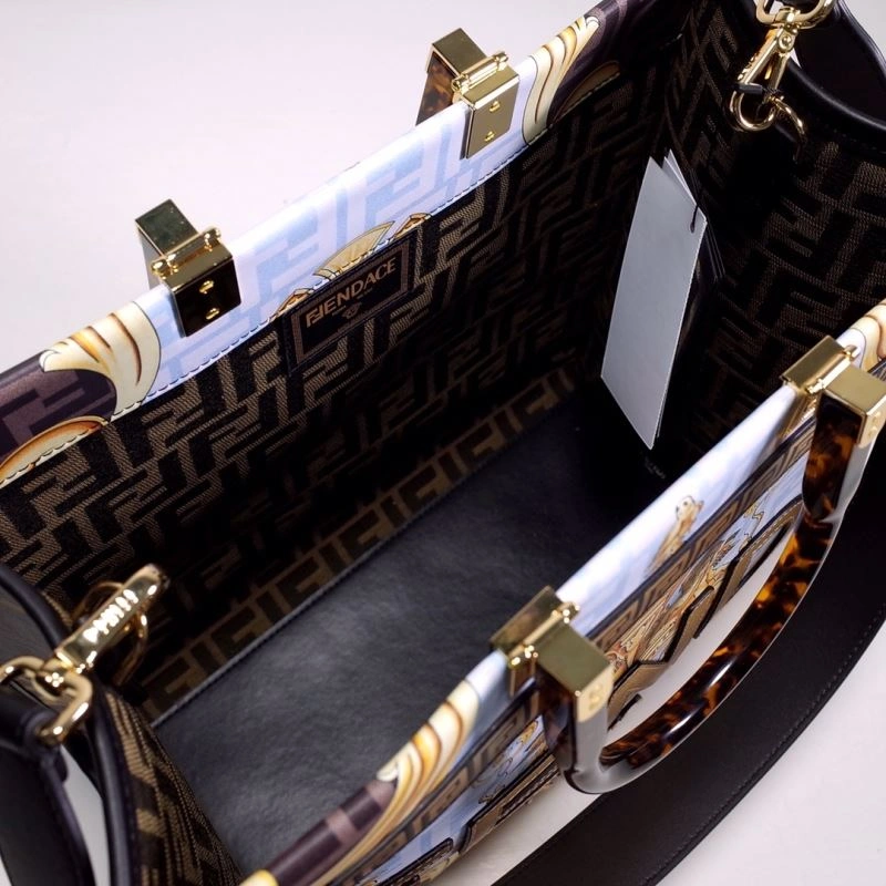 Fendi Shopping Bags Bold 59274