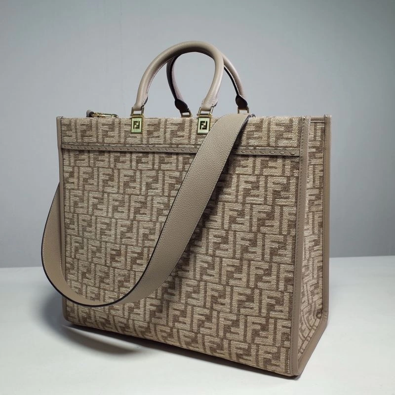 Fendi Shopping Bags Durable 59271