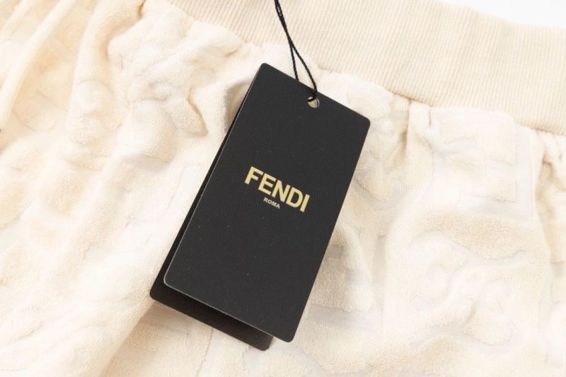 Sustainable Fendi Short Pants 123105