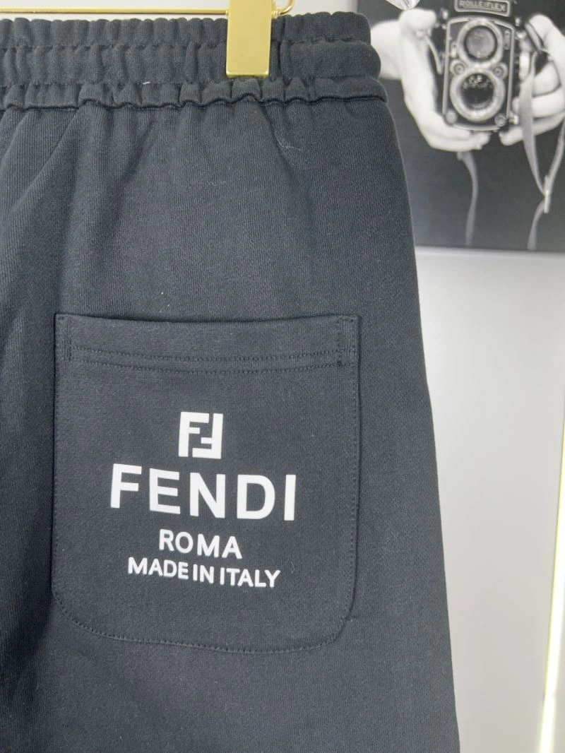 Fendi Short Pants Sporty 123092
