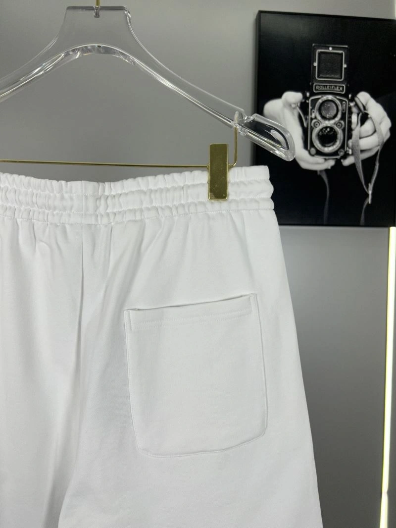 Vibrant Fendi Short Pants 123091