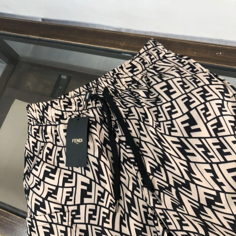 WrinkleFree Fendi Short Pants 123279