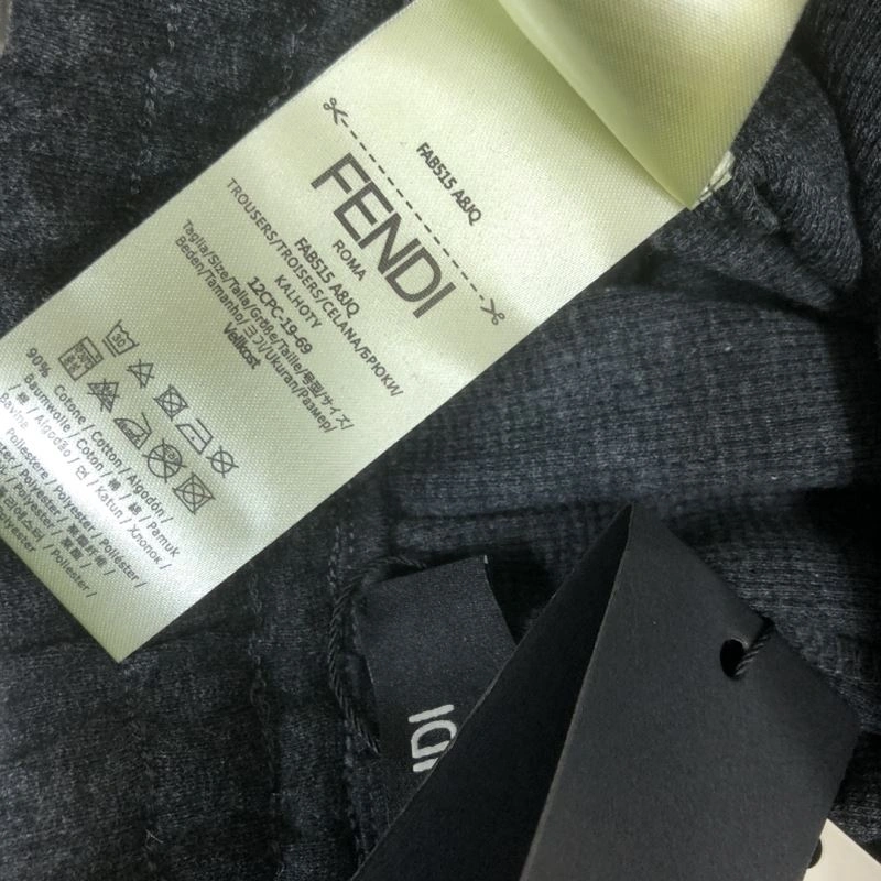 Fendi Short Pants AllSeason 123260