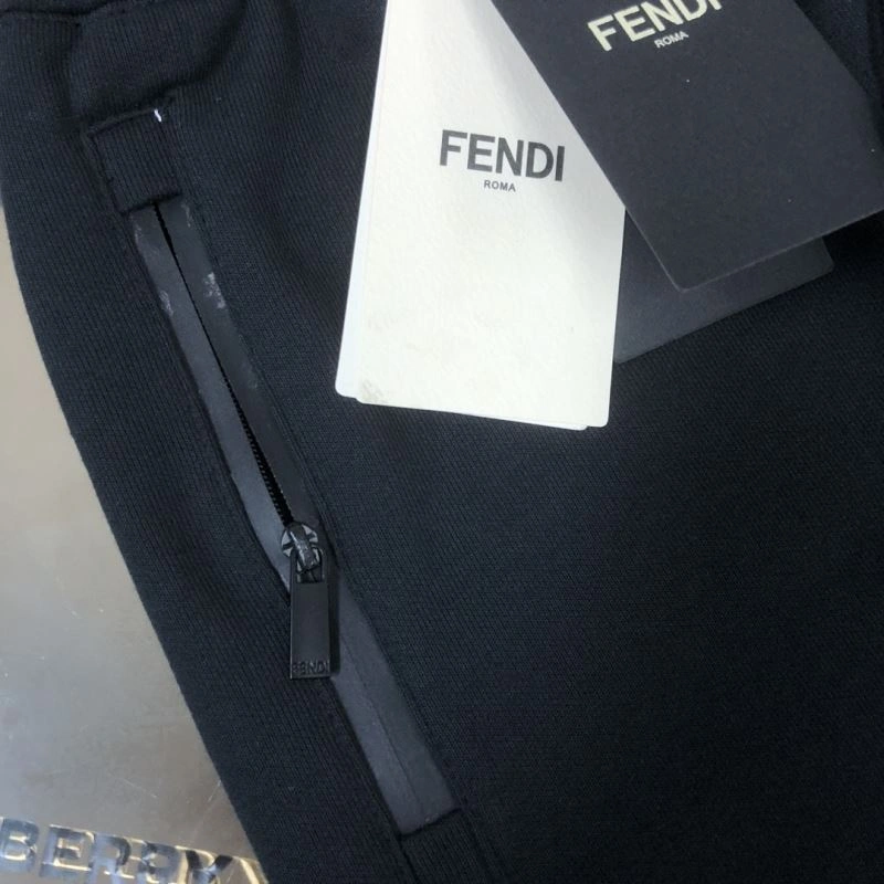 Original Fendi Short Pants 123258