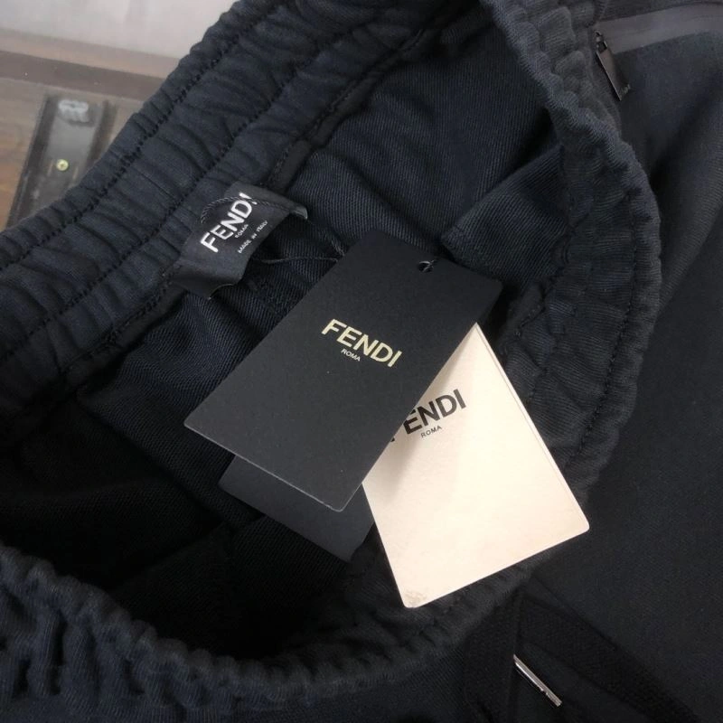 Original Fendi Short Pants 123258