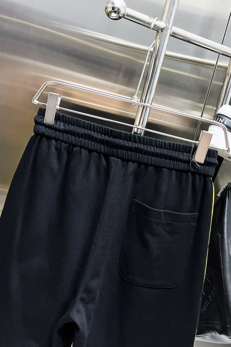 Fendi Short Pants Comfortable 122884