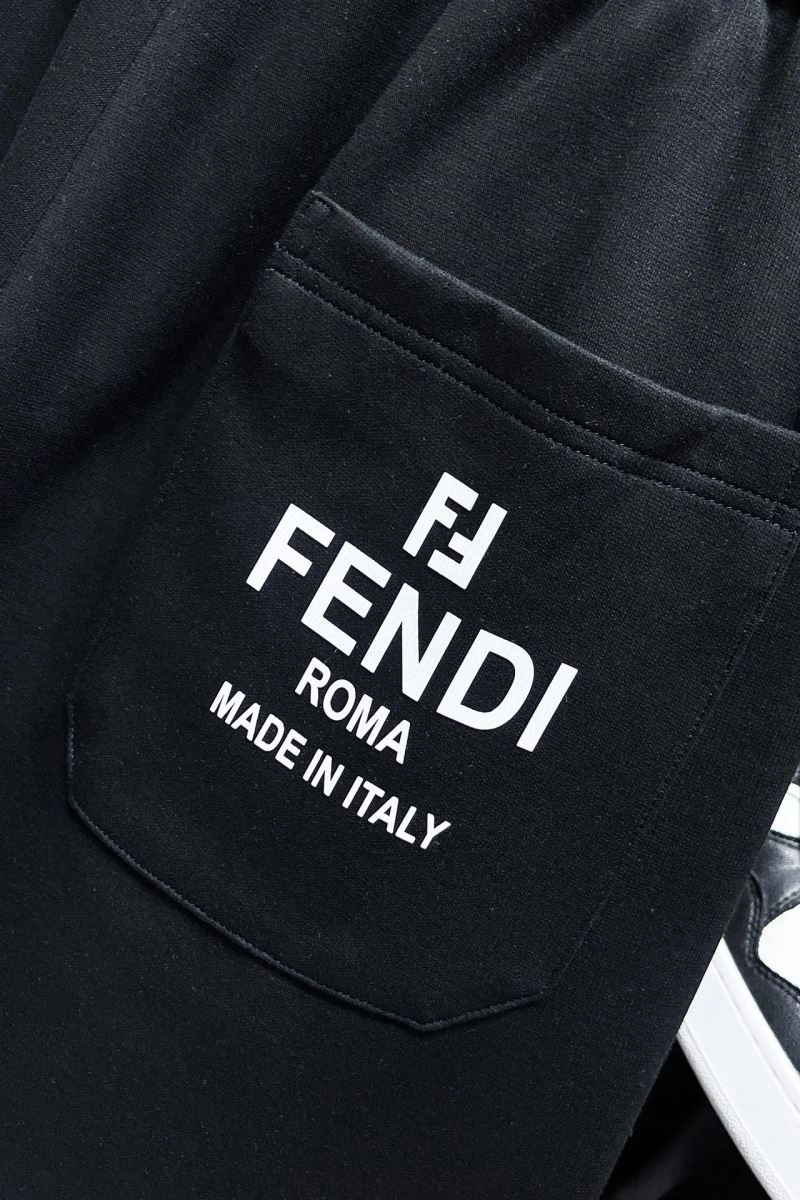 Bright Fendi Short Pants 122870
