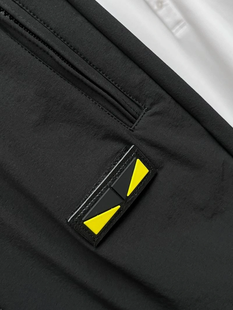 RelaxedFit Fendi Short Pants 122850