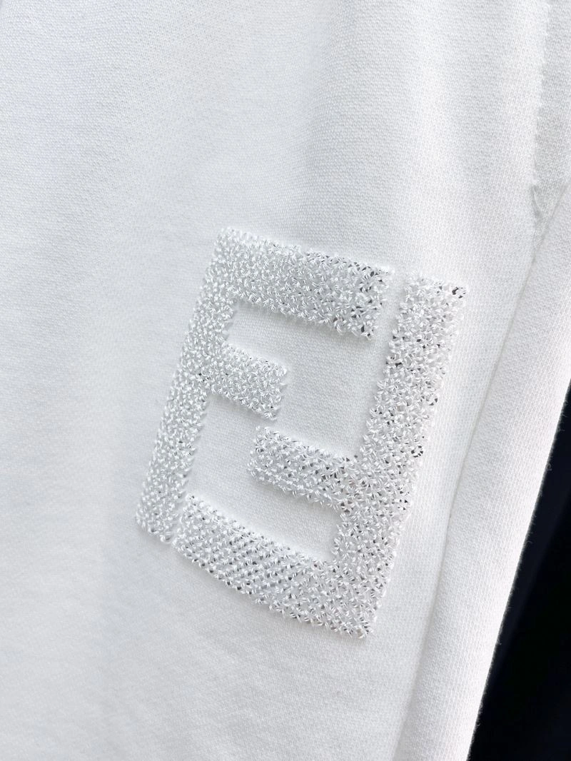 Breathable Fendi Short Pants 122636