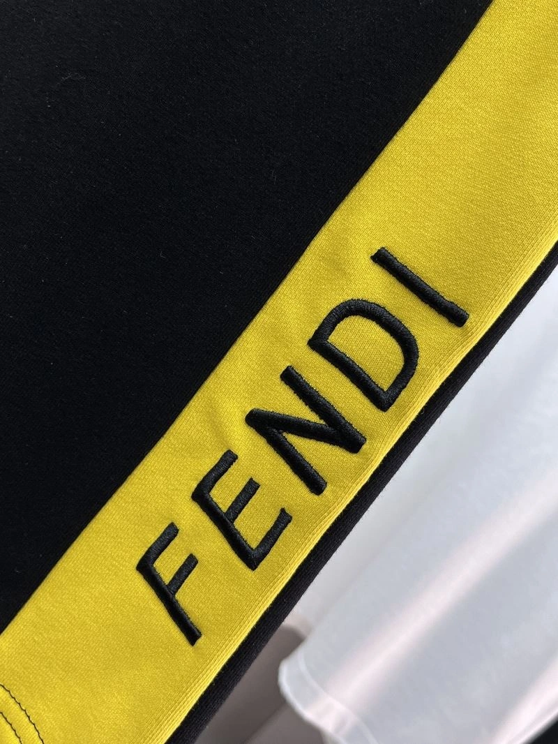 Supportive Fendi Short Pants 122645