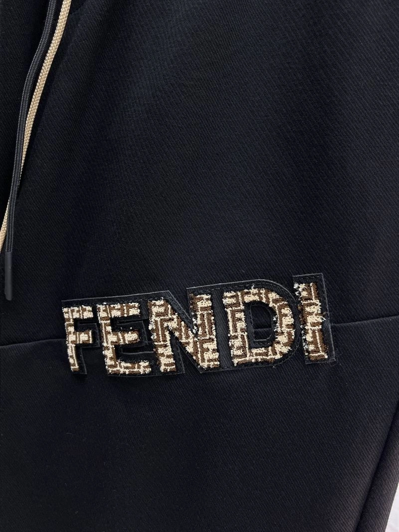 Fendi Short Pants Supportive 122650