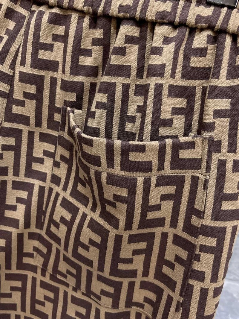 Snug Fendi Short Pants 122652