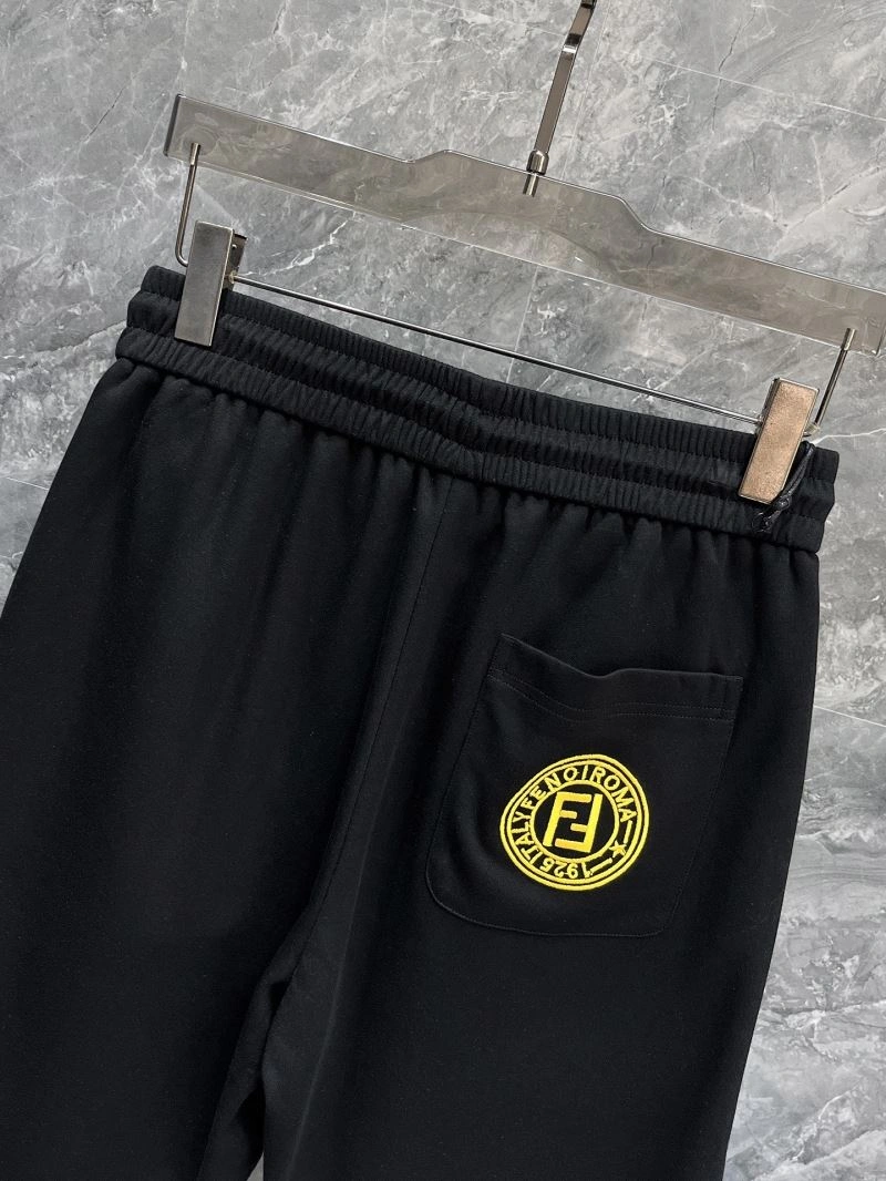 Fendi Short Pants Sophisticated 122659