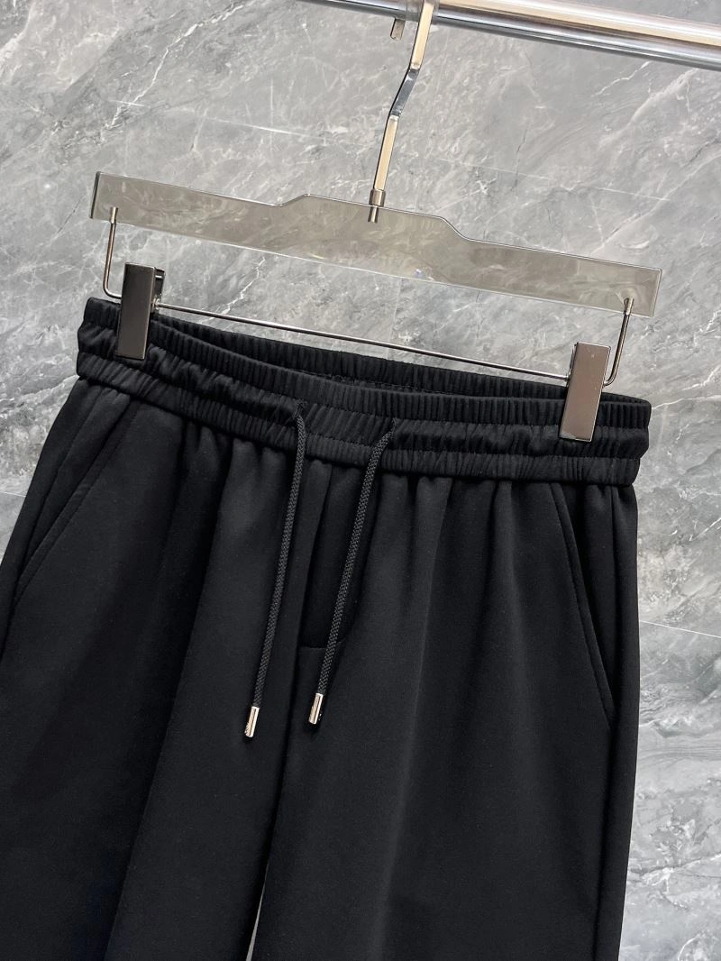 Fendi Short Pants Stylish 122631