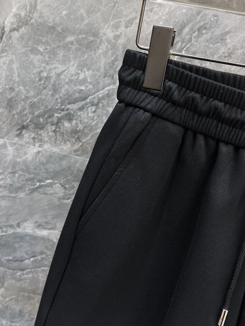 Fendi Short Pants Stylish 122631