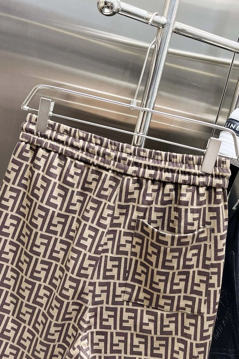 Fendi Short Pants Durable 122624