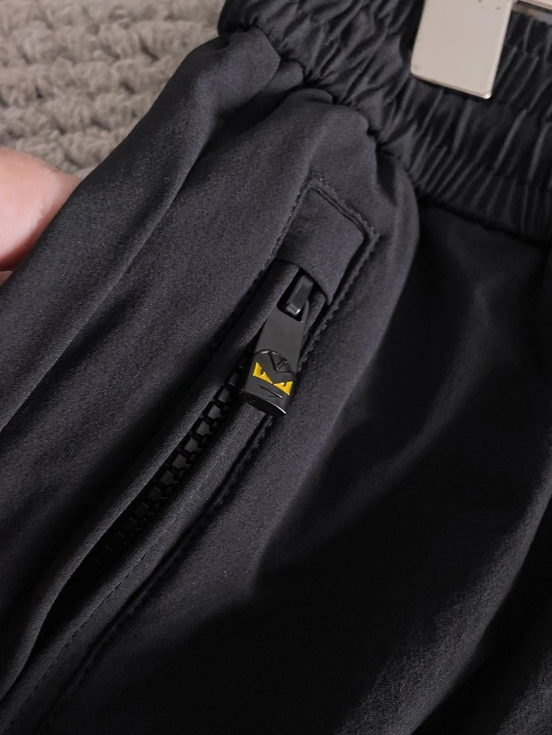 Snug Fendi Short Pants 122602