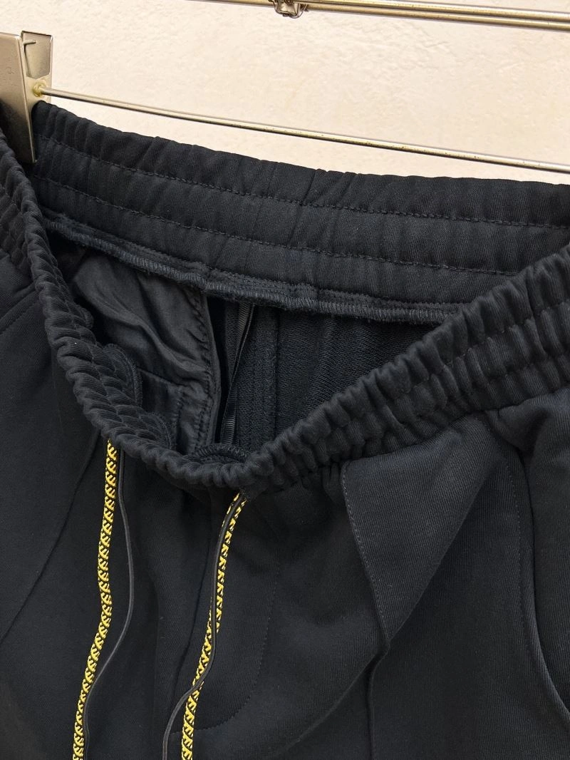 Supportive Fendi Short Pants 122604