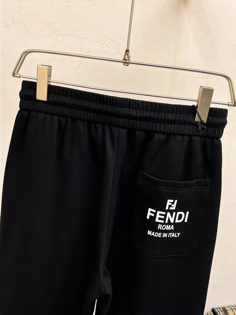 EyeCatching Fendi Short Pants 122621