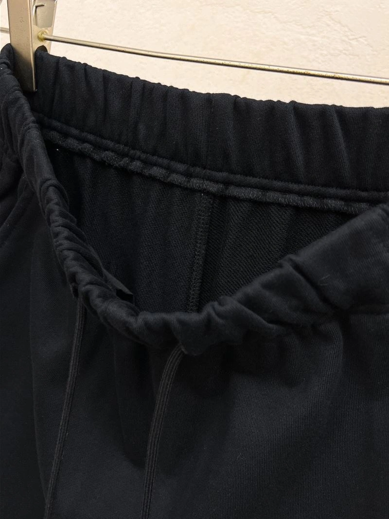 Fendi Short Pants GoAnywhere 122616