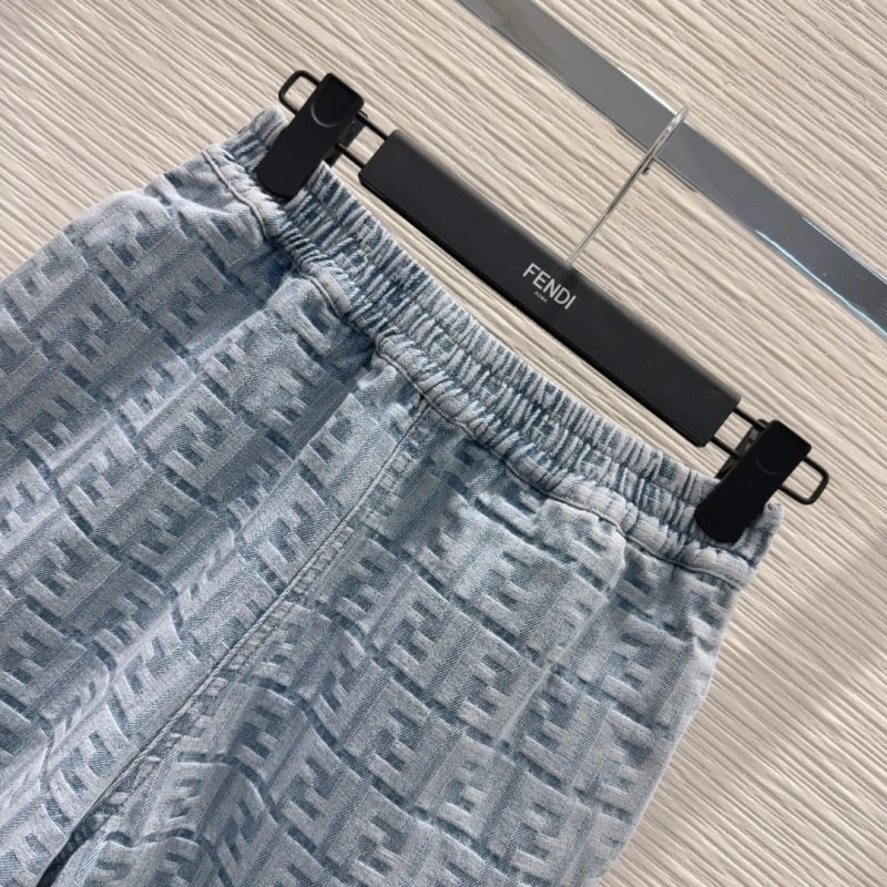 Fendi Short Pants Compact 120585