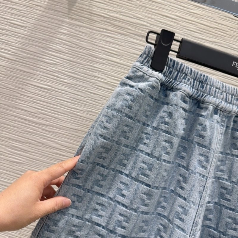 Fendi Short Pants Compact 120585