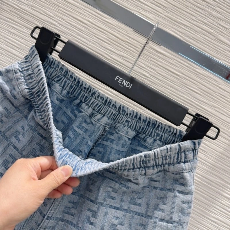 Fendi Short Pants Compact 120585