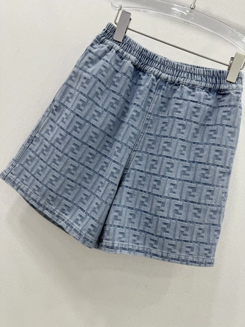 Refined Fendi Short Pants 120578