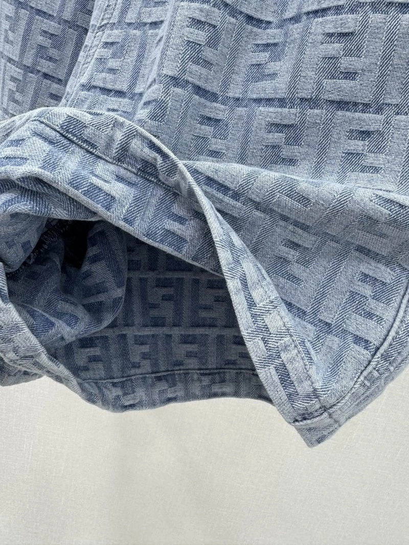 Refined Fendi Short Pants 120578