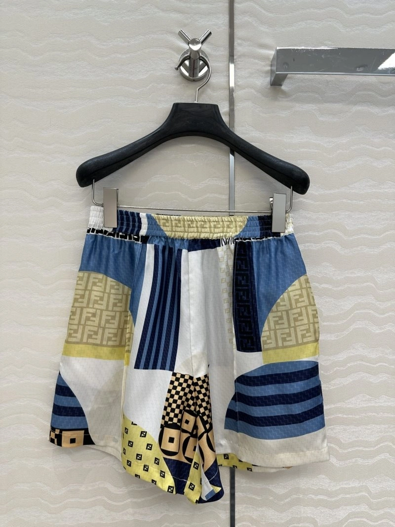 Chic Fendi Short Pants 120772