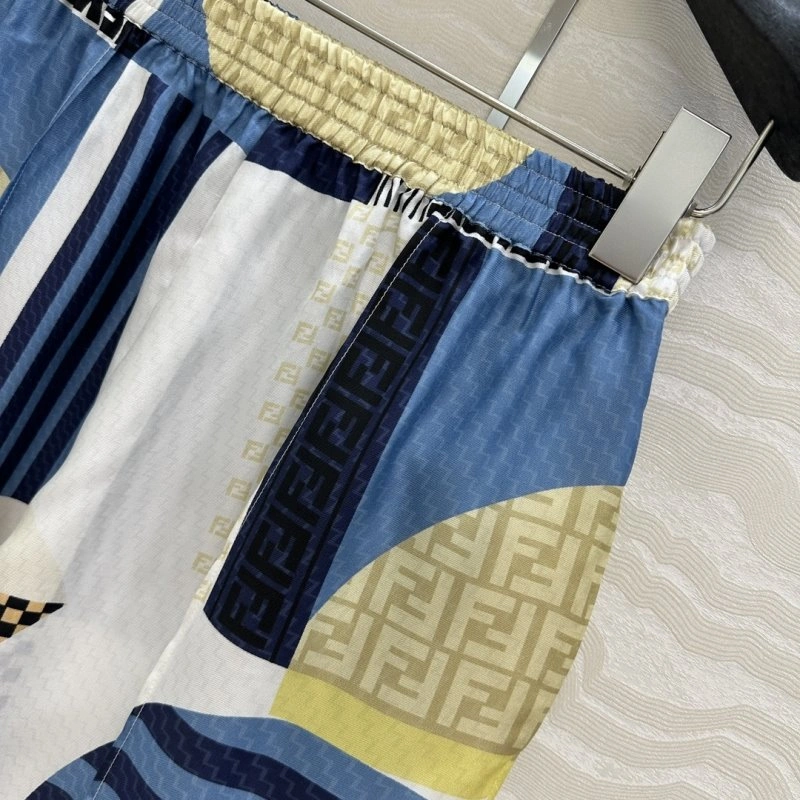 Chic Fendi Short Pants 120772