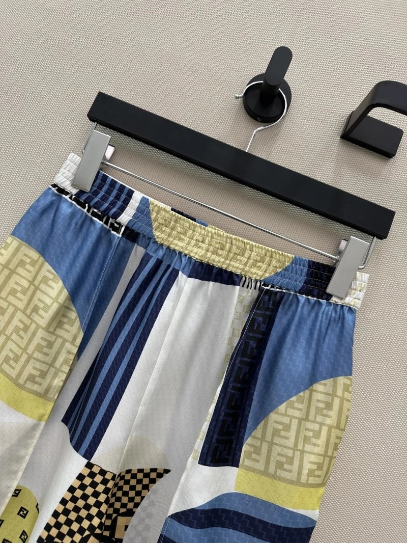 Fendi Short Pants Modern 120770