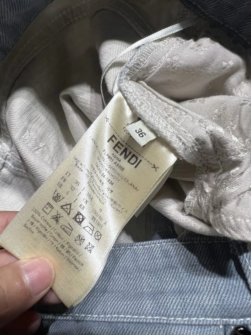 Fendi Short Pants Affordable 120767