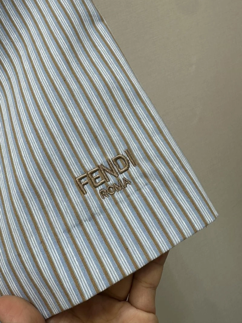 Trendsetting Fendi Short Pants 120456