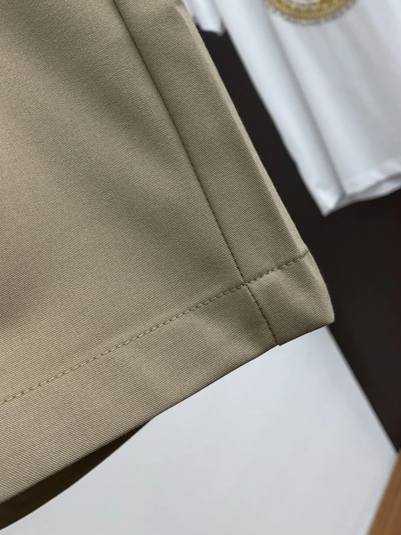 Timeless Fendi Short Pants 121760