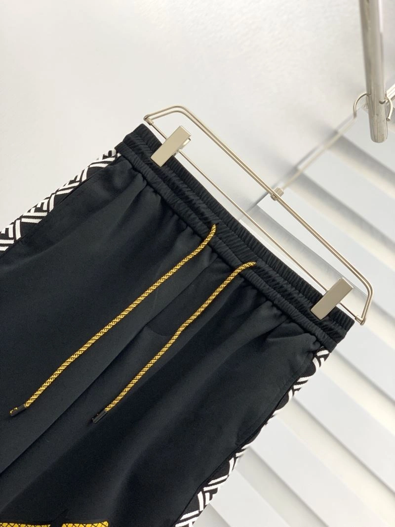 Fendi Short Pants Fashionable 121738