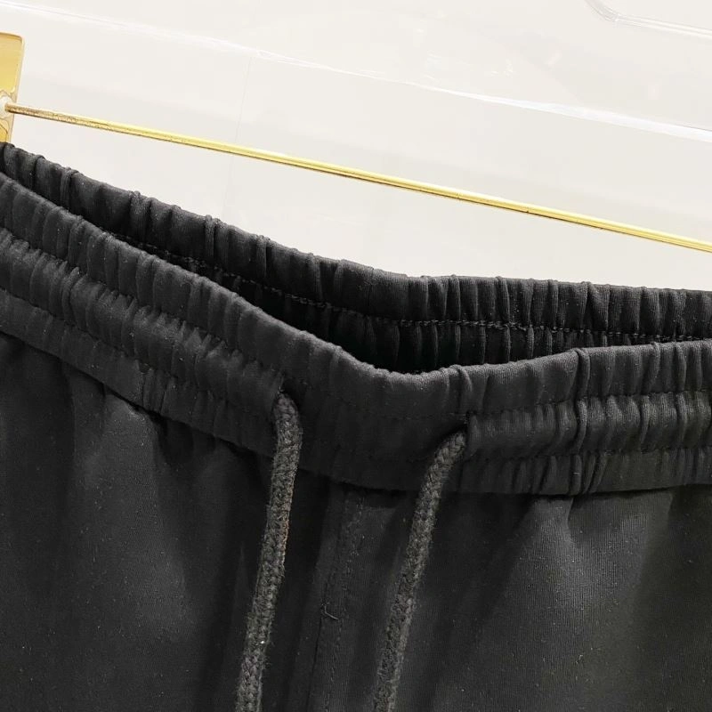 Fendi Short Pants Cozy 121520