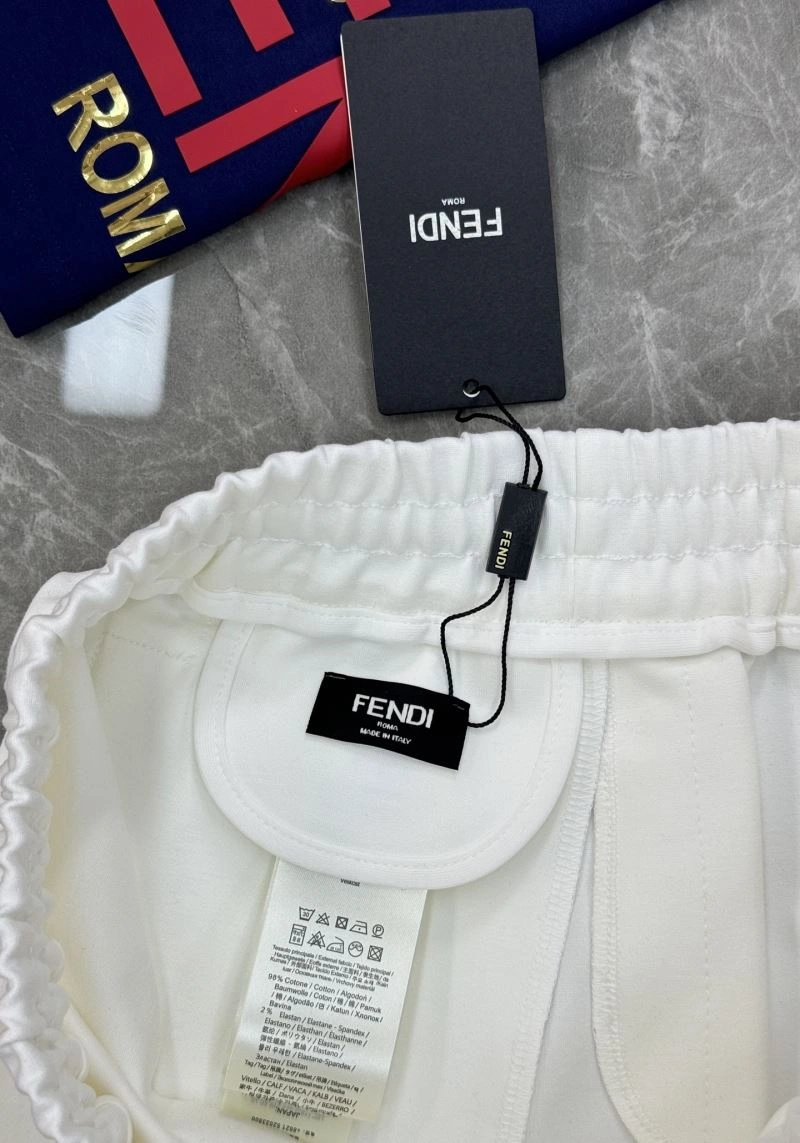 Breathable Fendi Short Pants 121515