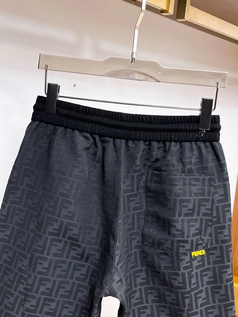 Lightweight Fendi Short Pants 121500