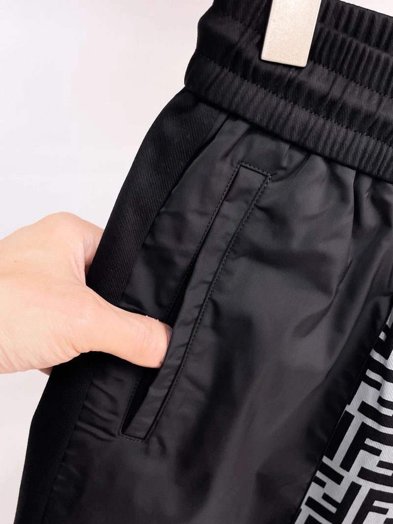 Unisex Fendi Short Pants 121510