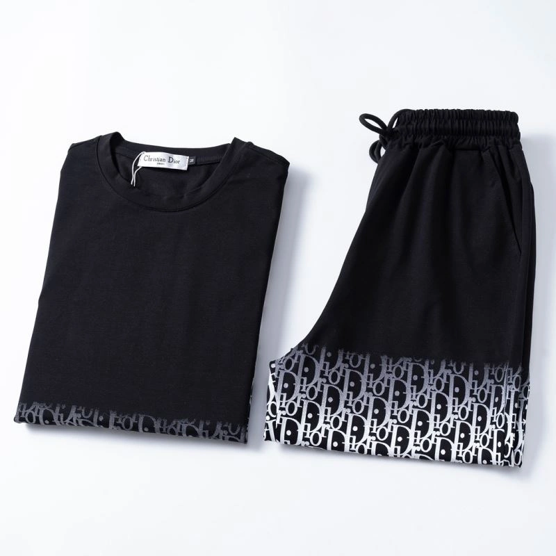 Fendi Short Suits FastDry 123090