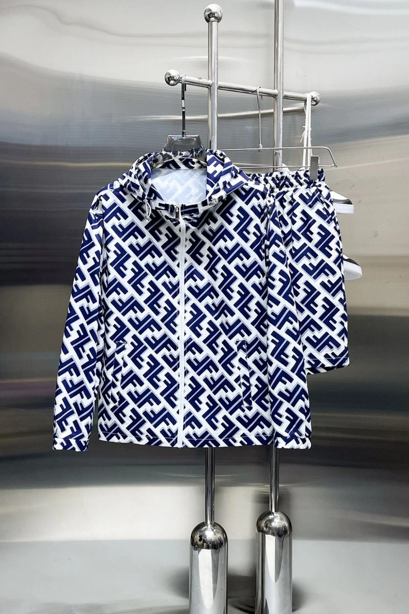 ComfortFit Fendi Short Suits 122858