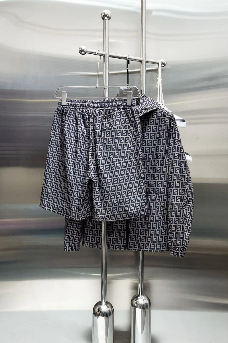 Versatile Fendi Short Suits 122866