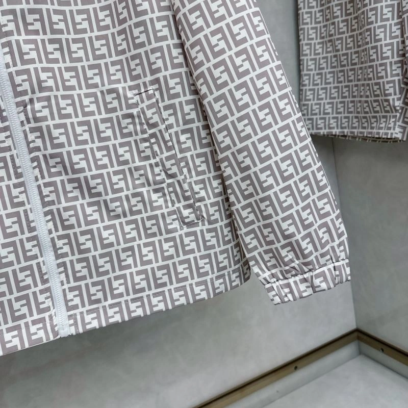Fendi Short Suits WrinkleFree 122598