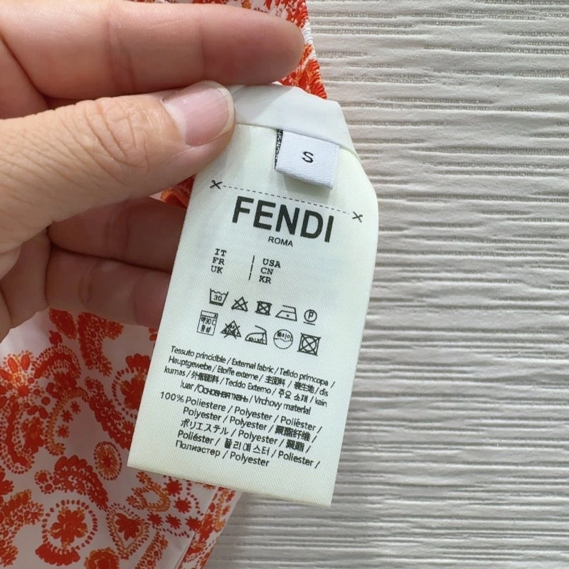 Lightweight Fendi Short Suits 120576