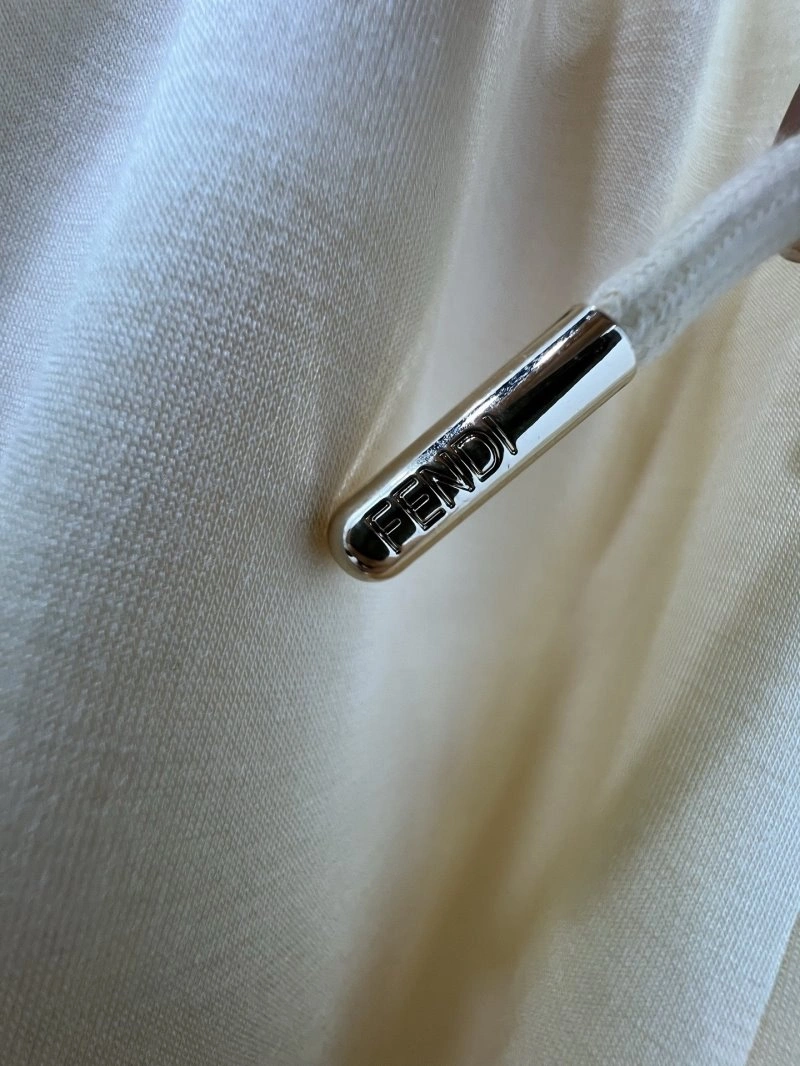 Fendi Short Suits Breathable 120766
