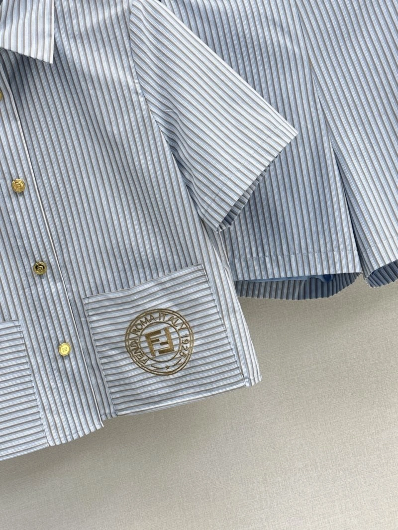 Breathable Fendi Short Suits 120461